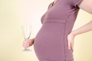 Hoe meer alcohol tijdens de zwangerschap hoe meer een kind zal drinken